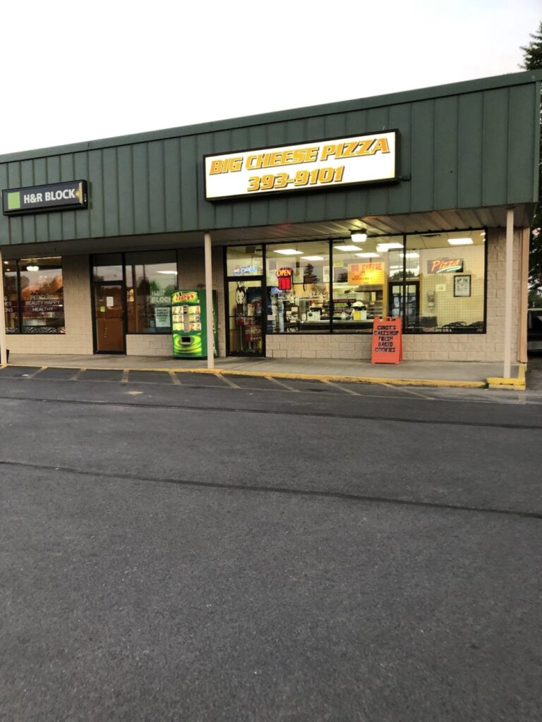 Big Cheese Pizza 1