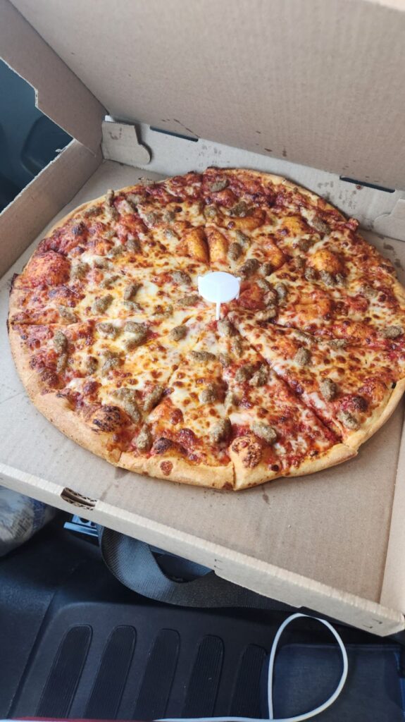 Big Cheese Pizza 3
